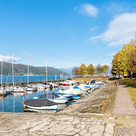 Residenza Il Mulino: Maggiore With Terrace - Happy *