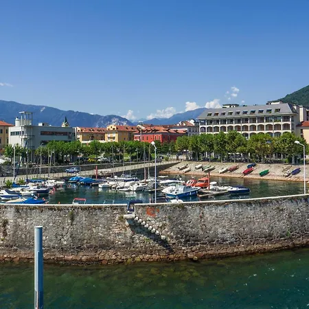 Residenza Il Mulino: Maggiore With Terrace - Happy Ispra